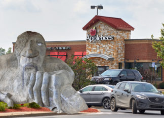 Fremont Troll priced out of Fremont, moves to Tukwila