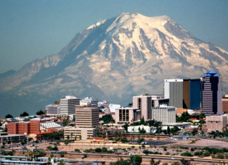 Mt. Rainier Suffers Seasonal Affective Disorder, Will Winter in Tucson