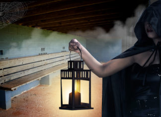 New Haunted Seattle Tour Guides Visitors Through Mariners Dugout
