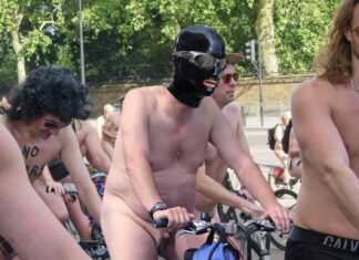 Masked ICE Agents Infiltrate Portland Emergency Naked Bike Ride Protest