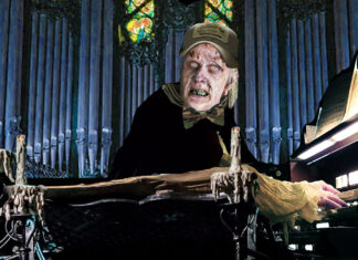 ICE Only Uncovers Hideous Faces to Play Spooky Organ at Opera House